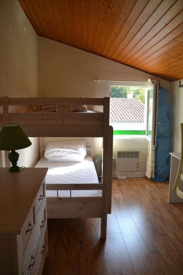 Grand-Village-Plage Pavillon Des Loritz 빌라 외부 사진
